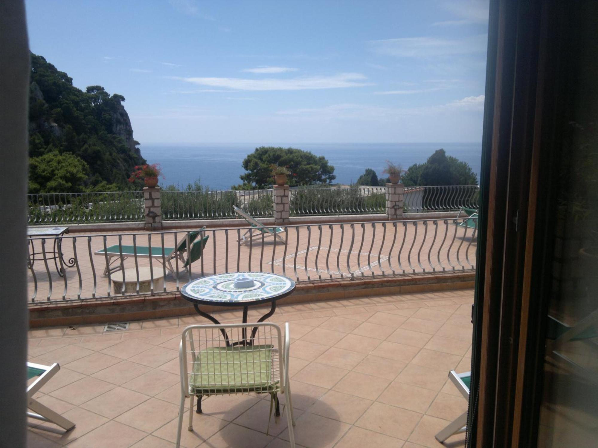 Hotel 4 Stagioni Capri Exteriör bild